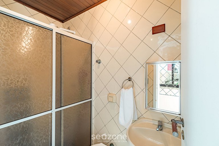 Apartamento c/ churrasqueira, 3 quartos ERV0101