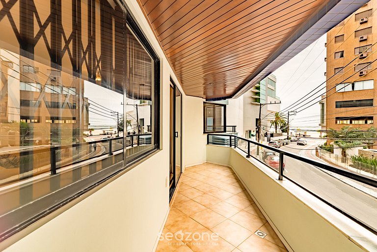 Apt 3Q c/ Churrasqueira a 80m da Praia ERV0101