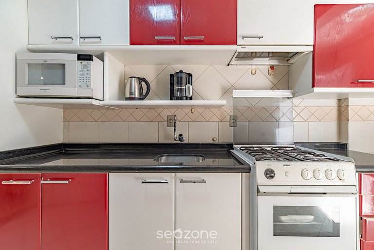 Apt 3Q c/ Churrasqueira a 80m da Praia ERV0101