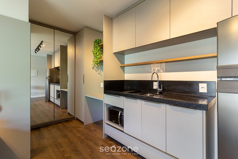 Apto c/ Sacada e vista para as montanhas CZZ0302