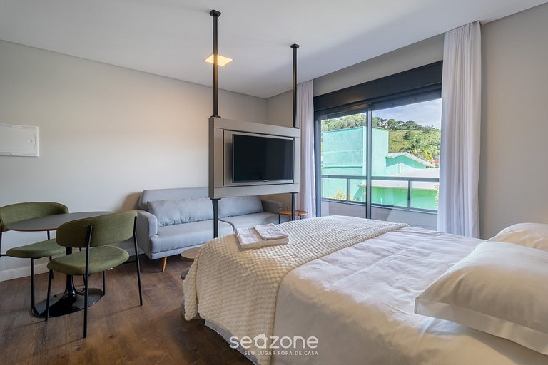 Apartamento c balcón y vistas a la montaña CZZ0302