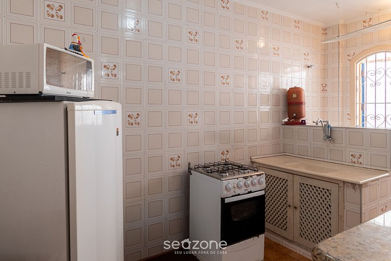 Elegante Apto a 3 minutos de Praia Grande BTI003