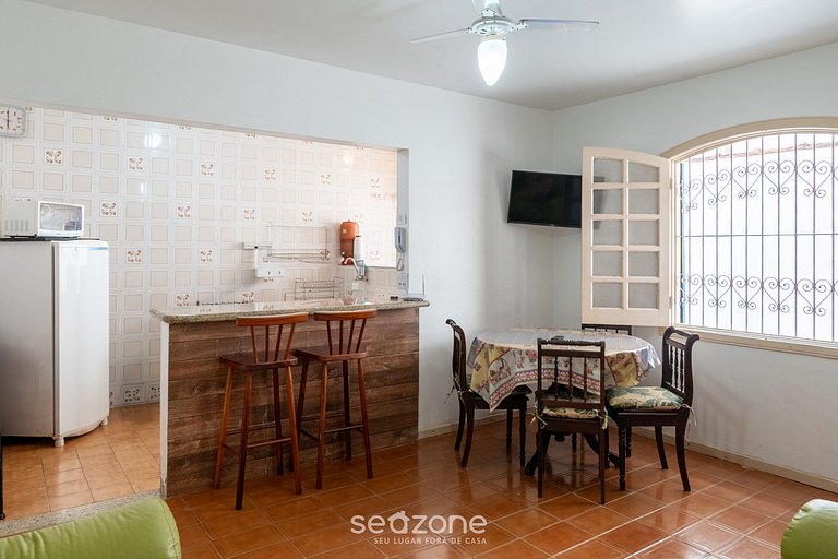 Elegante Apto a 3 minutos de Praia Grande BTI003