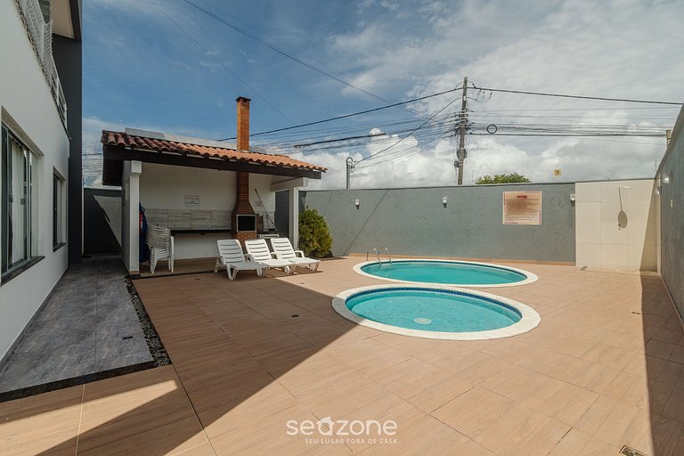 Apartamento em Condomínio c/ Piscina VDV0014