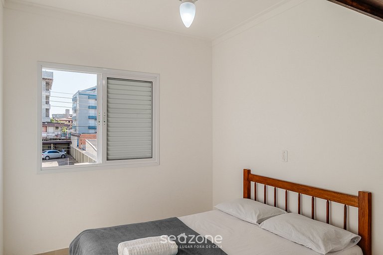 Apto com churrasqueira e piscina em Ubatuba RJI011