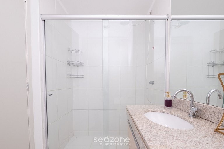 Cond. c/ academia e piscina no Setor Bueno WBU3015