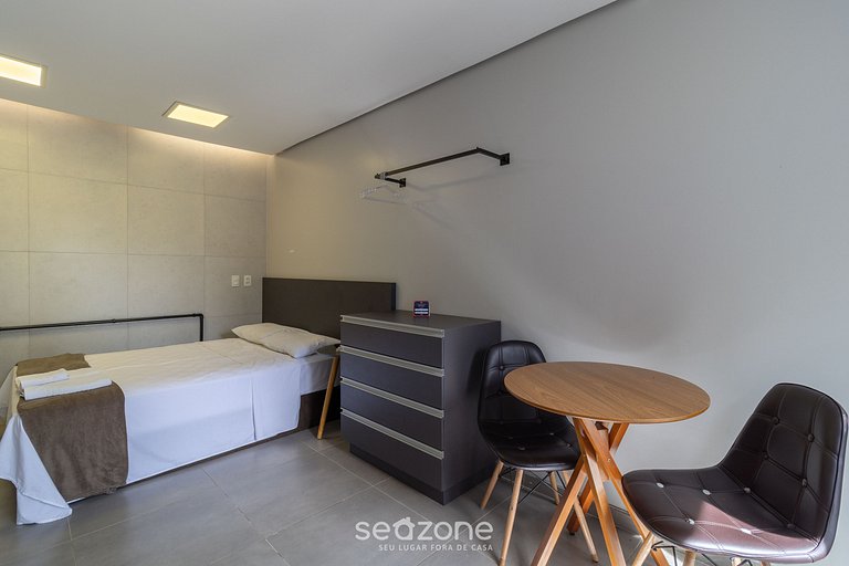 Estudio moderno en Sta. Mónica ASK002