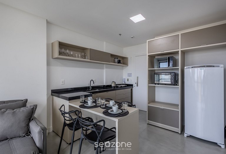 Apto 1Q c/ piscina e acad. 280m da praia MHF1106