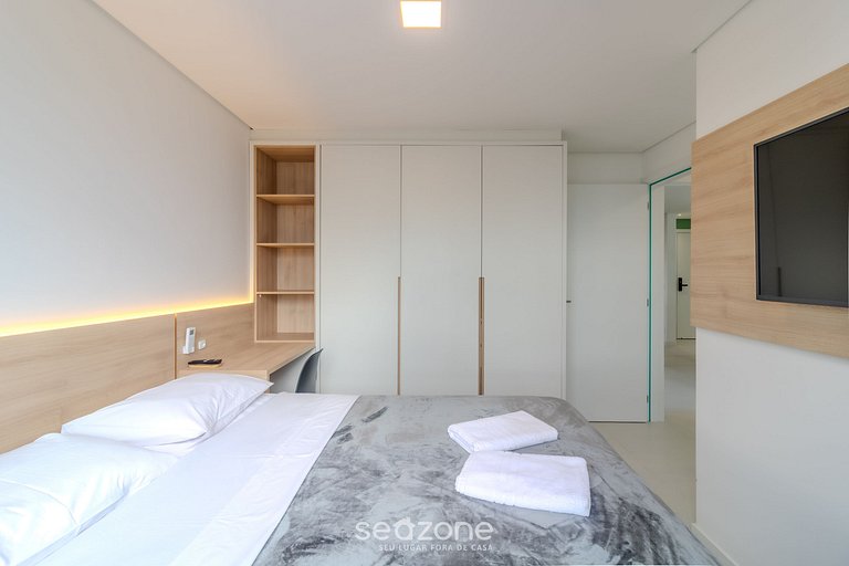 Apartamento 2Q c/ piscina a 500m da Praia MCB1002