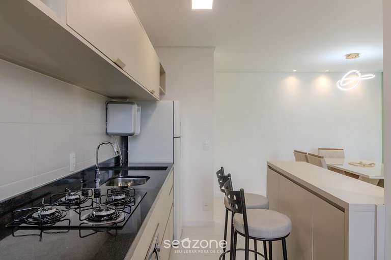 Apartamento 2Q c/ piscina a 500m da Praia MCB1002