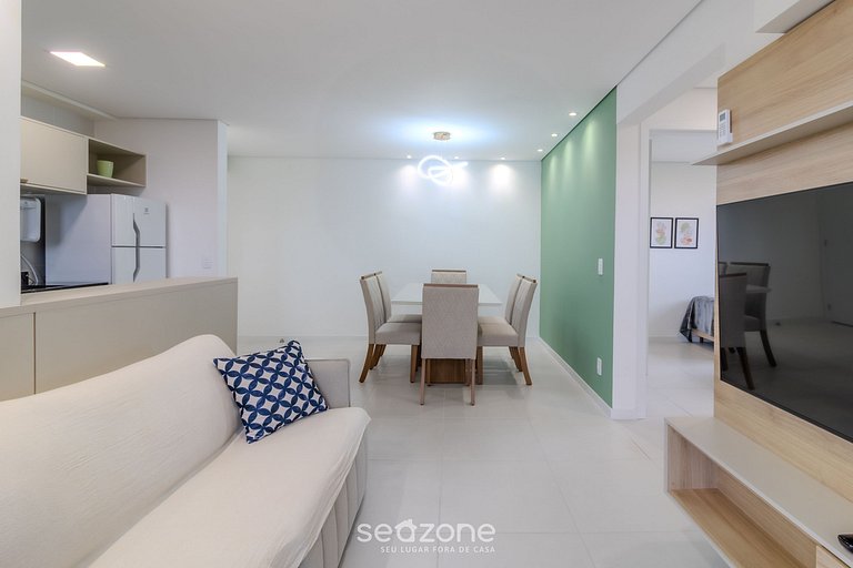 Apartamento 2Q c/ piscina a 500m da Praia MCB1002