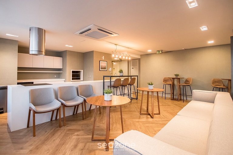 Estudio en Edificio c/ Piscina y Garaje JRE1223