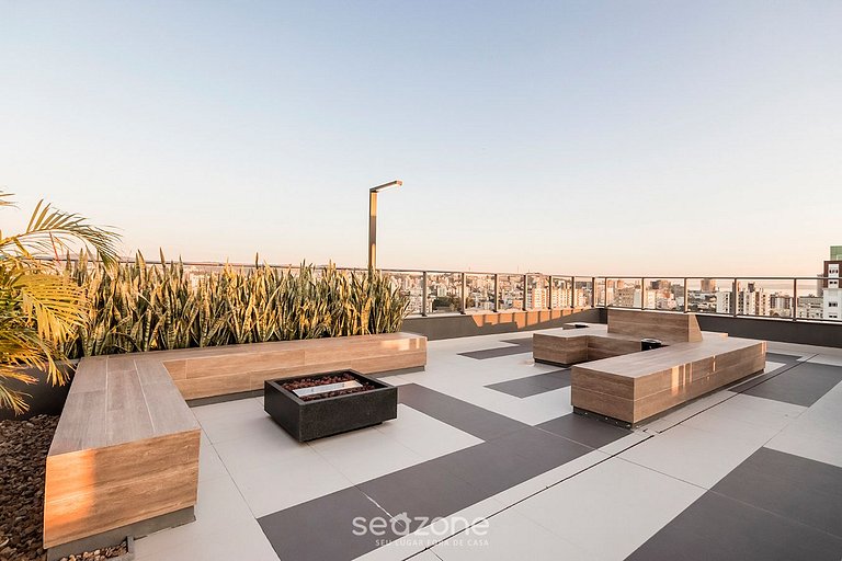 Estúdio em Prédio c/ Piscina e Garagem JRE1223