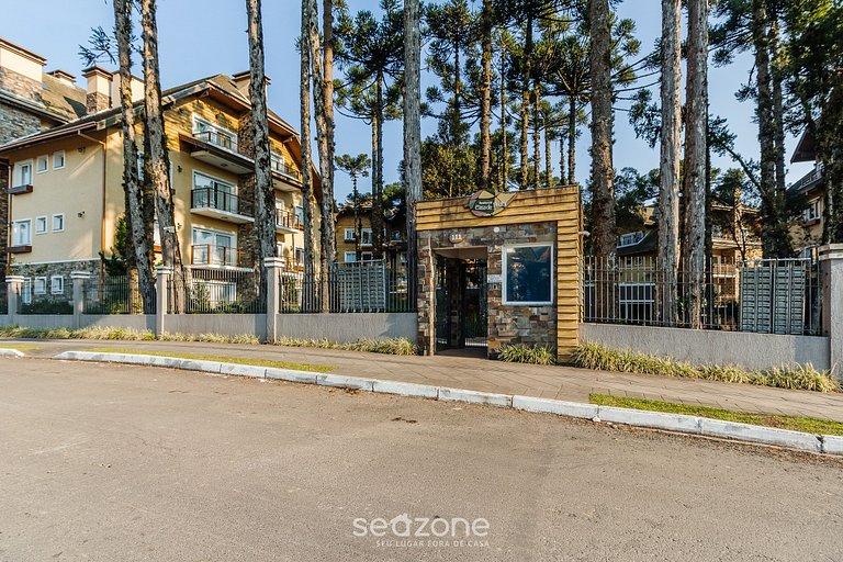 Belo apto com churrasqueira em Gramado CAP0302