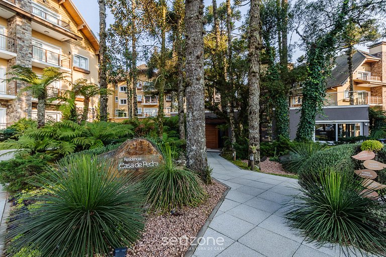 Belo apto com churrasqueira em Gramado CAP0302