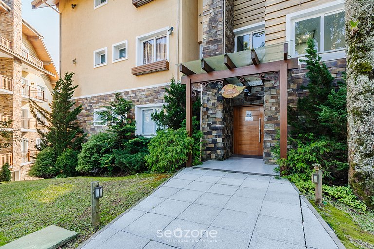 Belo apto com churrasqueira em Gramado CAP0302