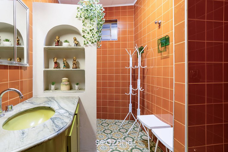 Hospedagem Retrô no Condomínio Quisisana - QUI0225