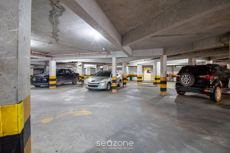 Apto em Cond. c/ Piscina a passos da Praia ESN0702