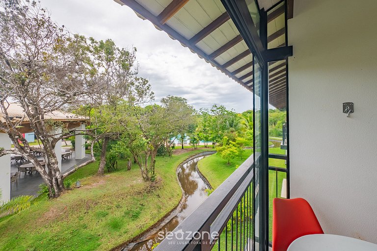 Apto em Cond. c/piscina em Praia do Forte CVAF0220