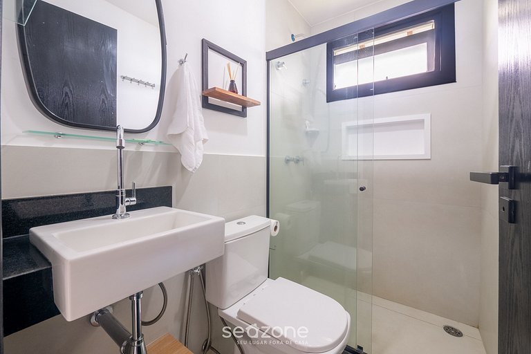 Apto em Cond. c/piscina em Praia do Forte CVAF0220