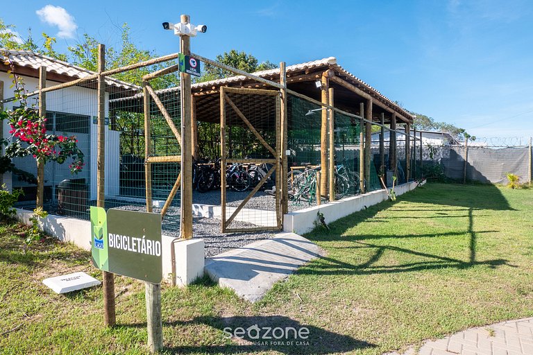 Apto em Cond. c/piscina em Praia do Forte CVAF0220