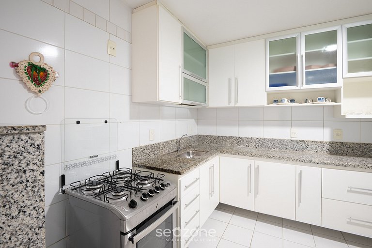 Apto en el centro, a 300 de la playa - VEL0102