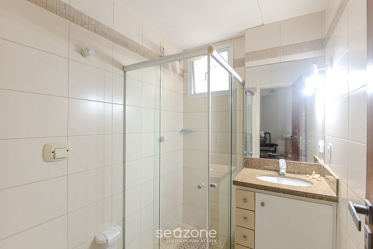 Apto no centro, a 300m da praia - VEL0102