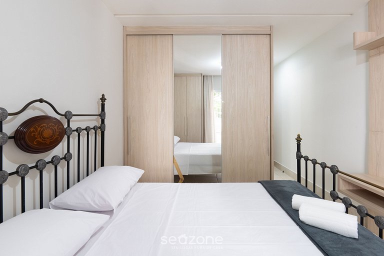 Apto en el centro, a 300 de la playa - VEL0102