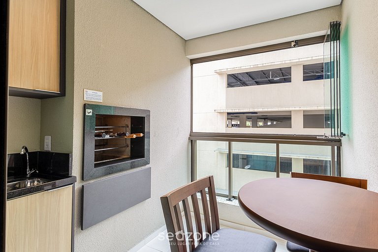 Apto Moderno c/ piscina prox. da Praia AVR0203