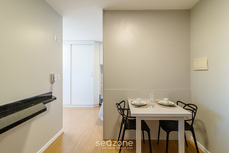 Apto en cond. con piscina en Blumenau – PEM1301