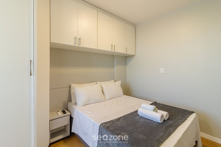 Apto em cond. com piscina em Blumenau – PEM1301