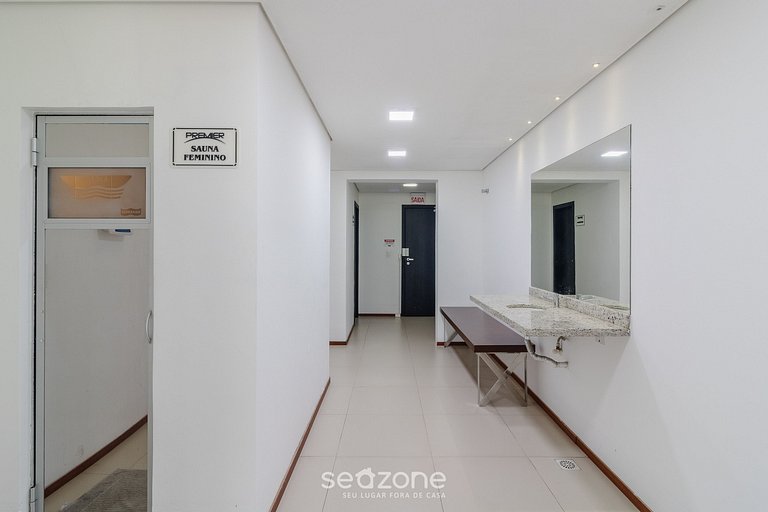 Apto en cond. con piscina en Blumenau – PEM1301