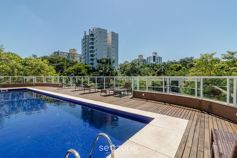Apto em cond. com piscina em Blumenau – PEM1301