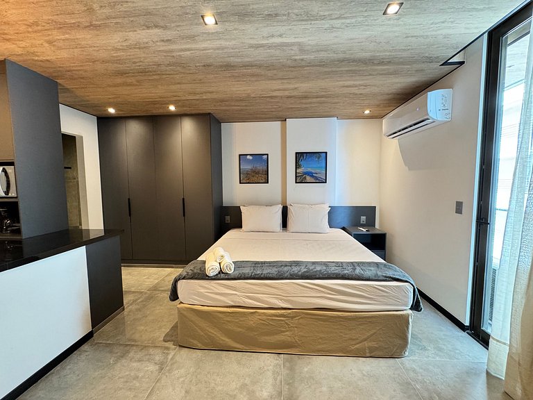 Hermoso estudio con vista lateral al mar NWT0602