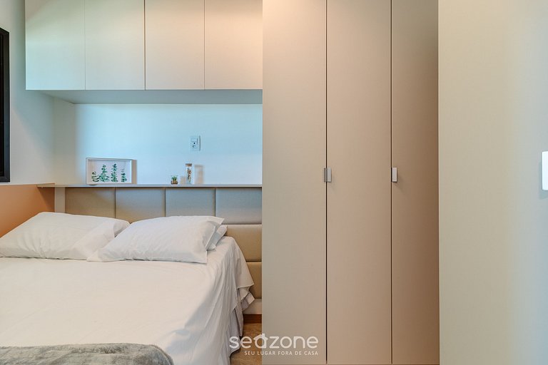 Apto Vista Mar c/ Piscina no Prédio SOA0910