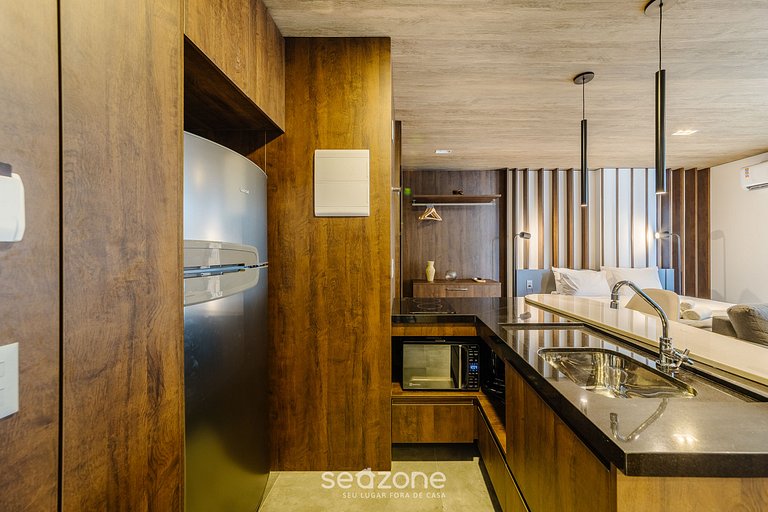 Hermoso Estudio con Vista Lateral al Mar NWT0504