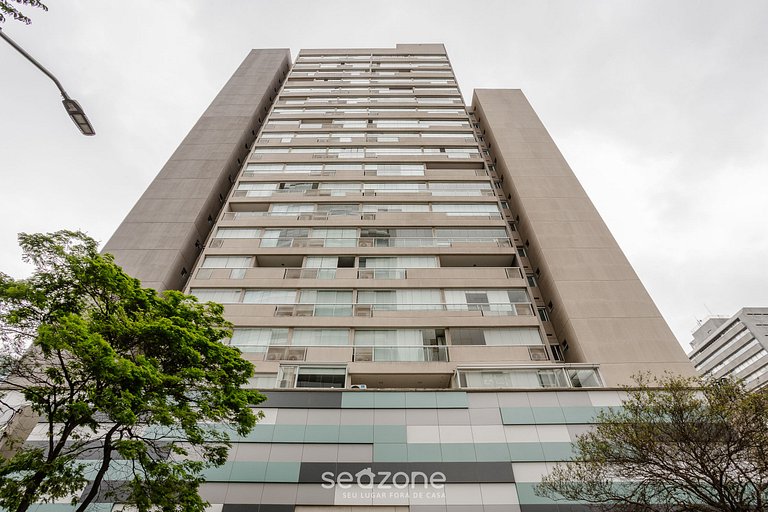 Estudio moderno con piscina en São Paulo YOU1203