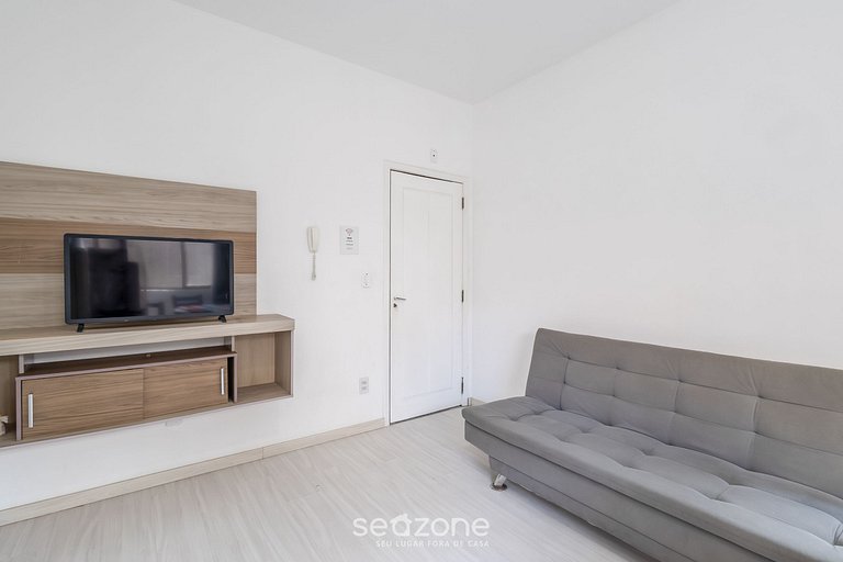 Apartamento em Jurerê reformado quadra do mar PSD103 Seazone