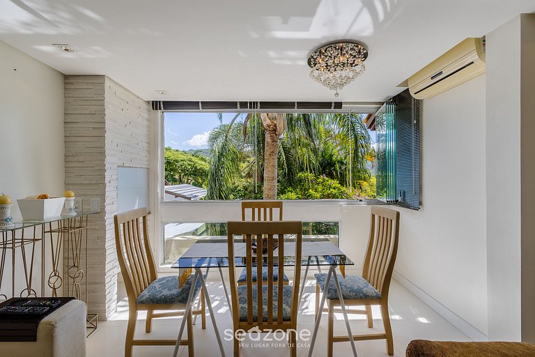 Belo Apartamento a 450m Lagoa da Conceição CRM0201