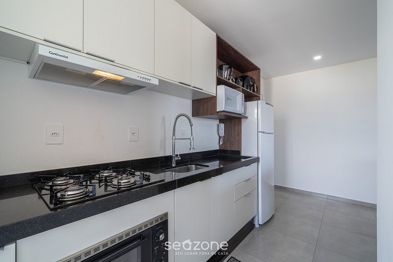 Bom apto c/2 quartos e varanda em Itapema RSN301