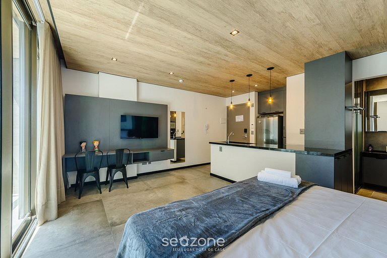 Hermoso Estudio con Vista Lateral al Mar NWT0908