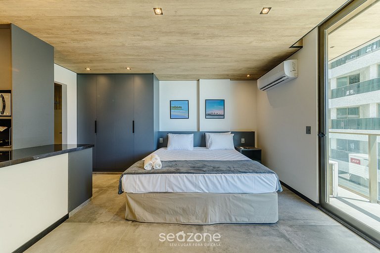 Hermoso Estudio con Vista Lateral al Mar NWT0908