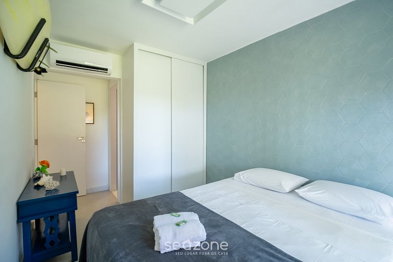 Lindo Apto em Cond. c/ Piscina no Litoral CQS0004