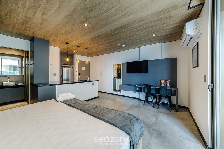 Estúdio c/ Vista Lateral para o Mar – NWT0605