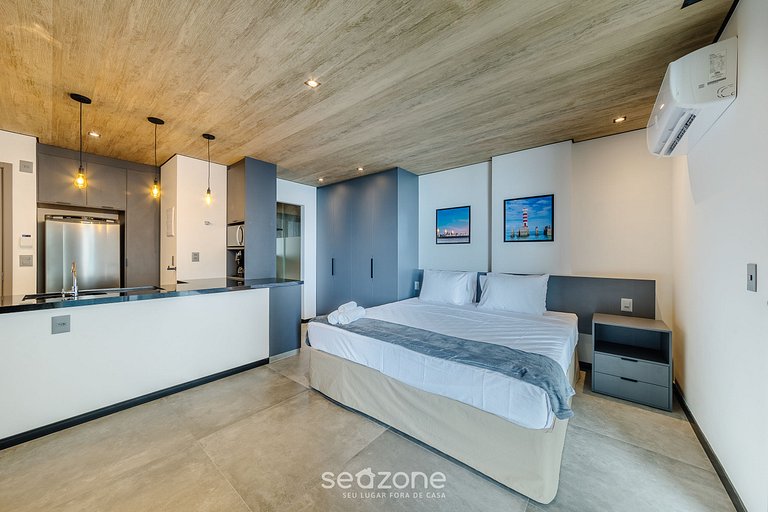 Hermoso Estudio con Vista Lateral al Mar NWT0606