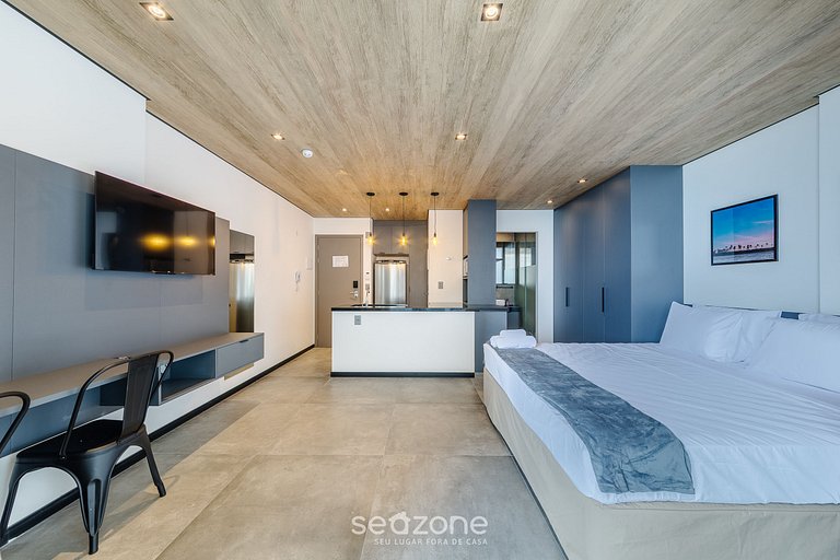 Hermoso Estudio con Vista Lateral al Mar NWT0606