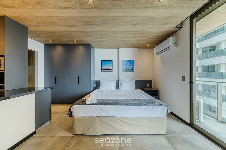 Hermoso Estudio con Vista Lateral al Mar NWT0606