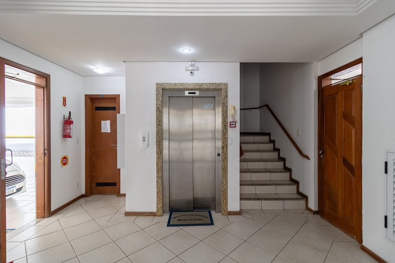 Lindo apto a 2 min da praia de Canas RSA025