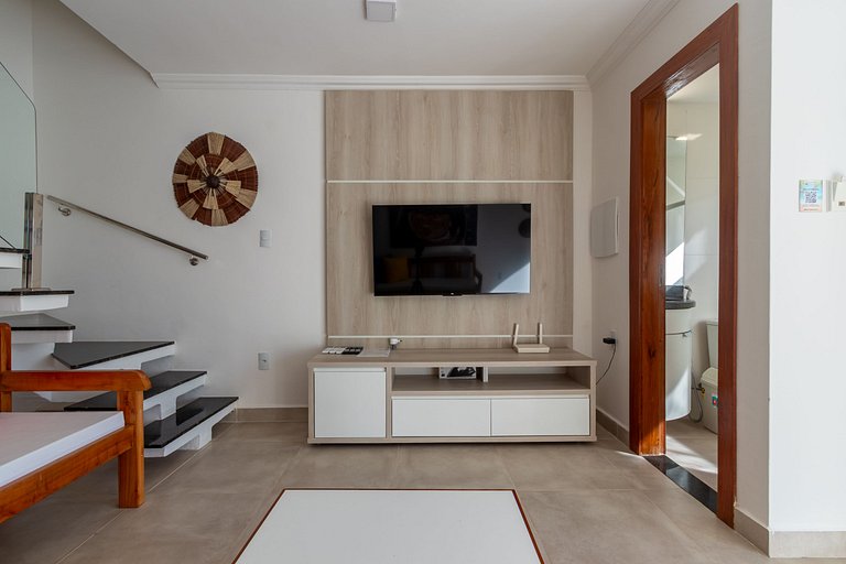 Casa em cond com piscina perto da Praia MGI025