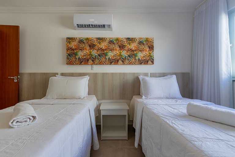 Casa em cond com piscina perto da Praia MGI025